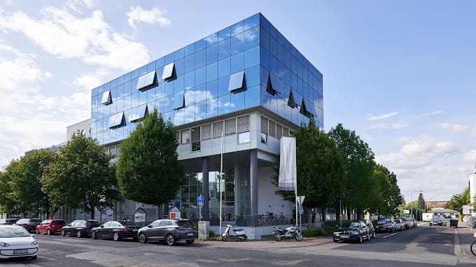 Standort der Praxis Nagelneu Laser – Röntgenstraße 9, Frankfurt